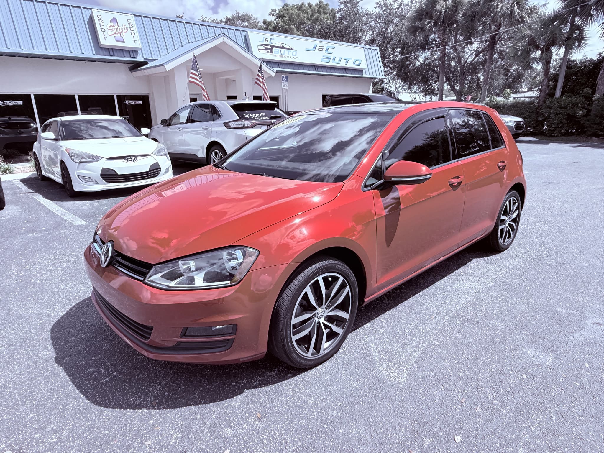 Red 2016 Volkswagen Golf TSI SE for sale in Naples, FL (1/18)