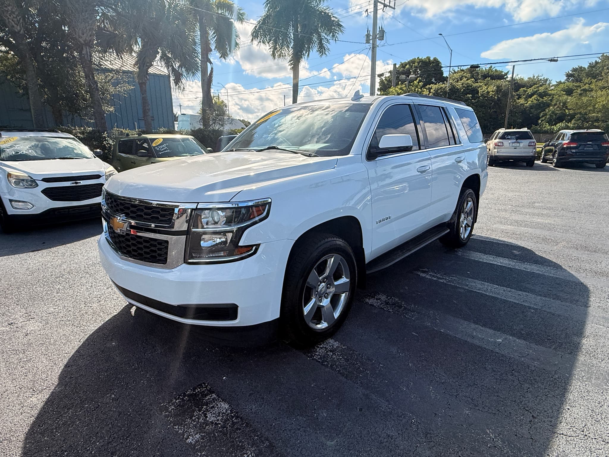 White 2017 Chevrolet Tahoe LS for sale in Naples, FL (1/17)