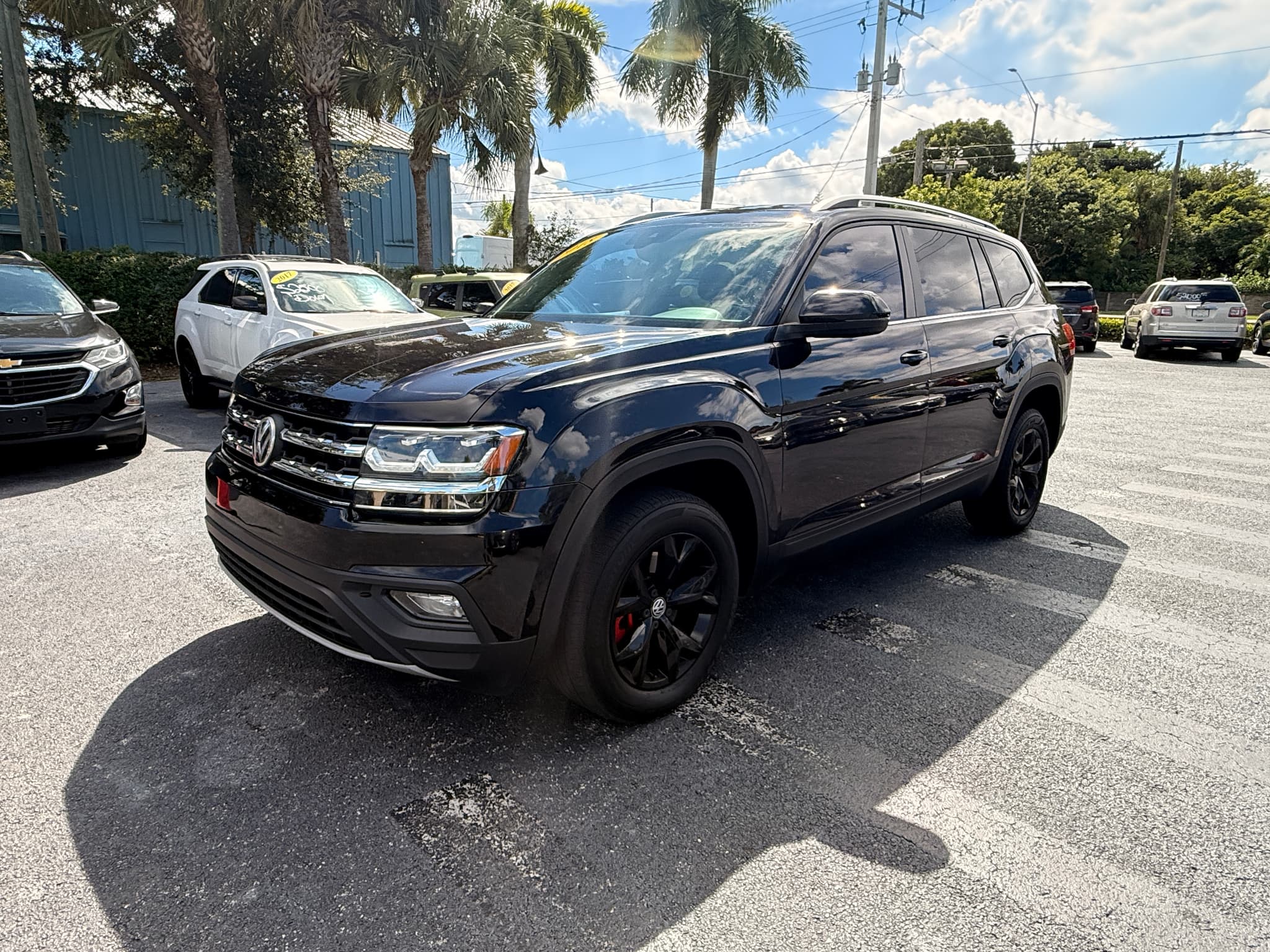 Black 2018 Volkswagen Atlas SE for sale in Naples, FL (1/18)