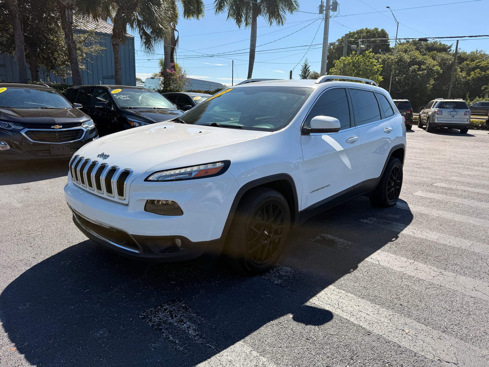 White 2018 Jeep Cherokee Limited for sale in Naples, FL (1/18)